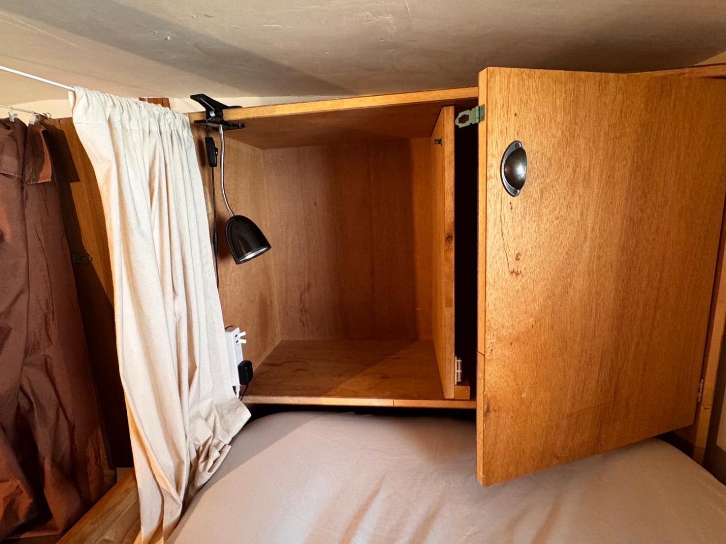 Roku Hostel Хіросіма Екстер'єр фото