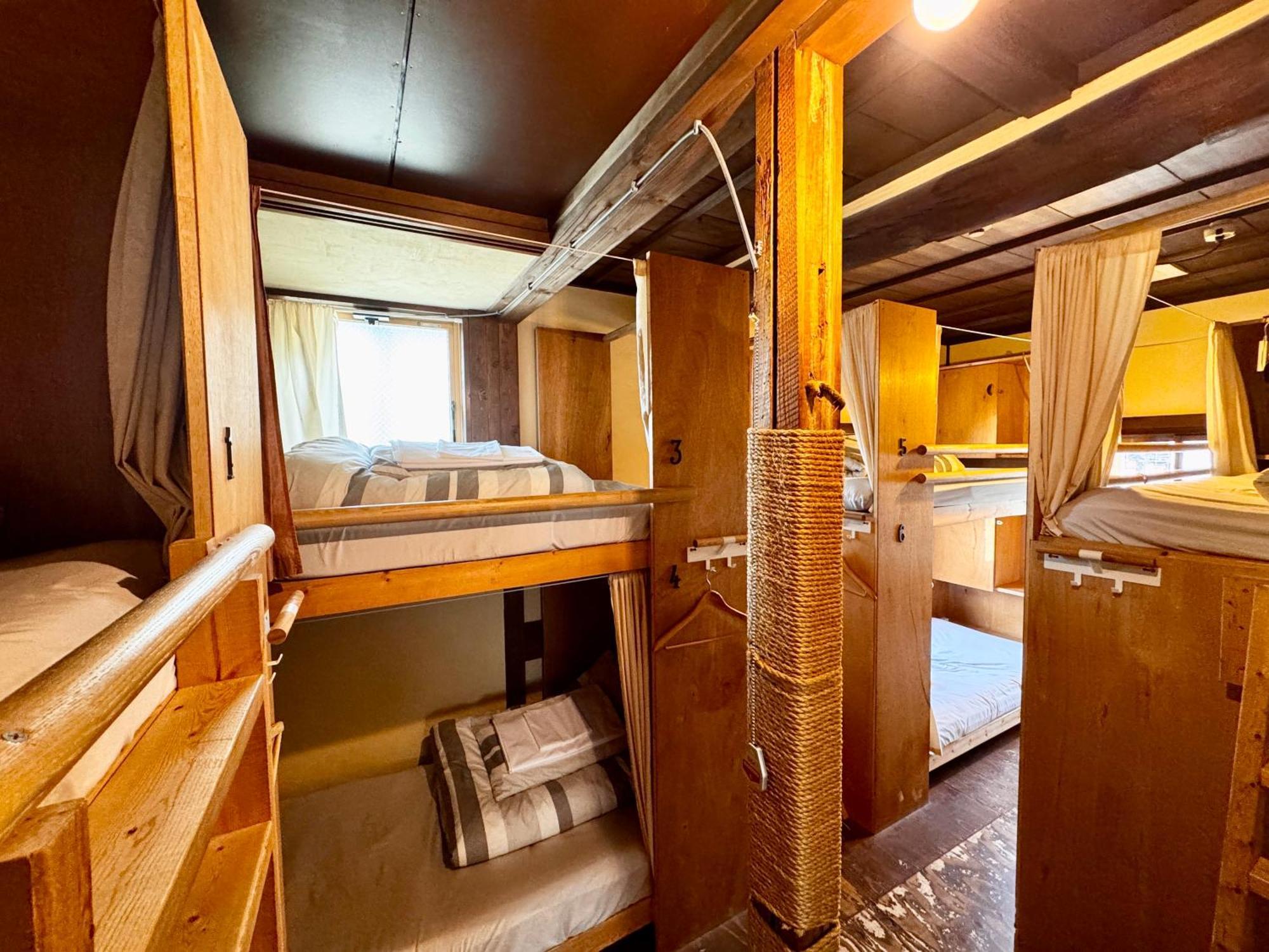 Roku Hostel Хіросіма Екстер'єр фото