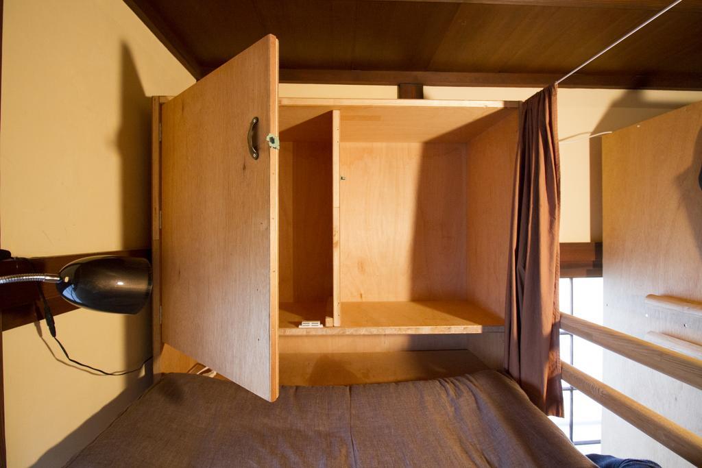 Roku Hostel Хіросіма Екстер'єр фото